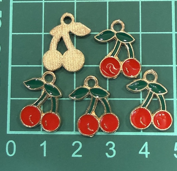 Charm Xmas Berry